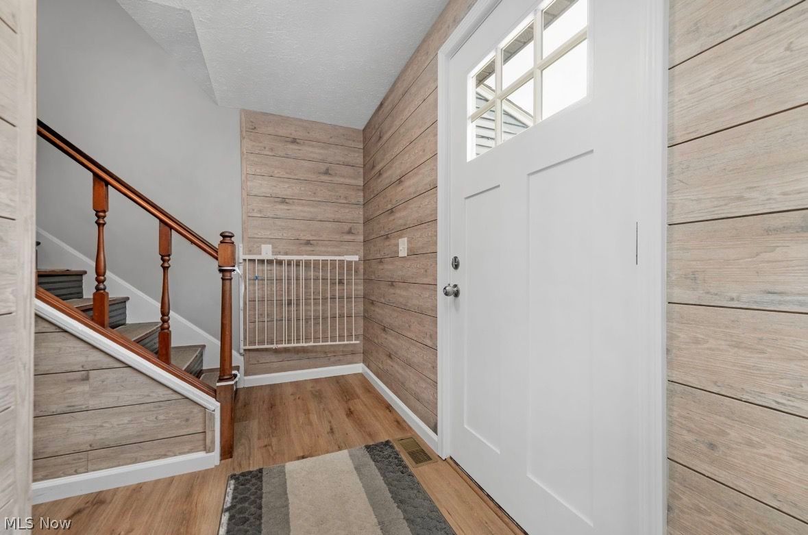 718 Arlington Drive Vermilion OH 44089