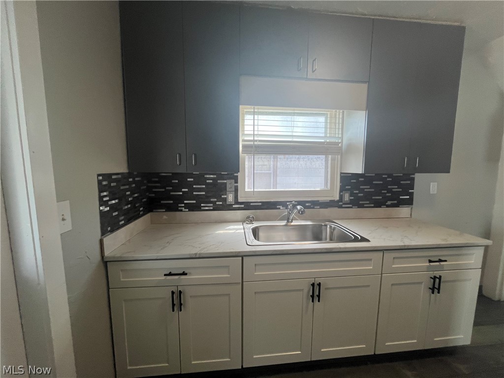 10914 Oliver Road Cleveland OH 44111