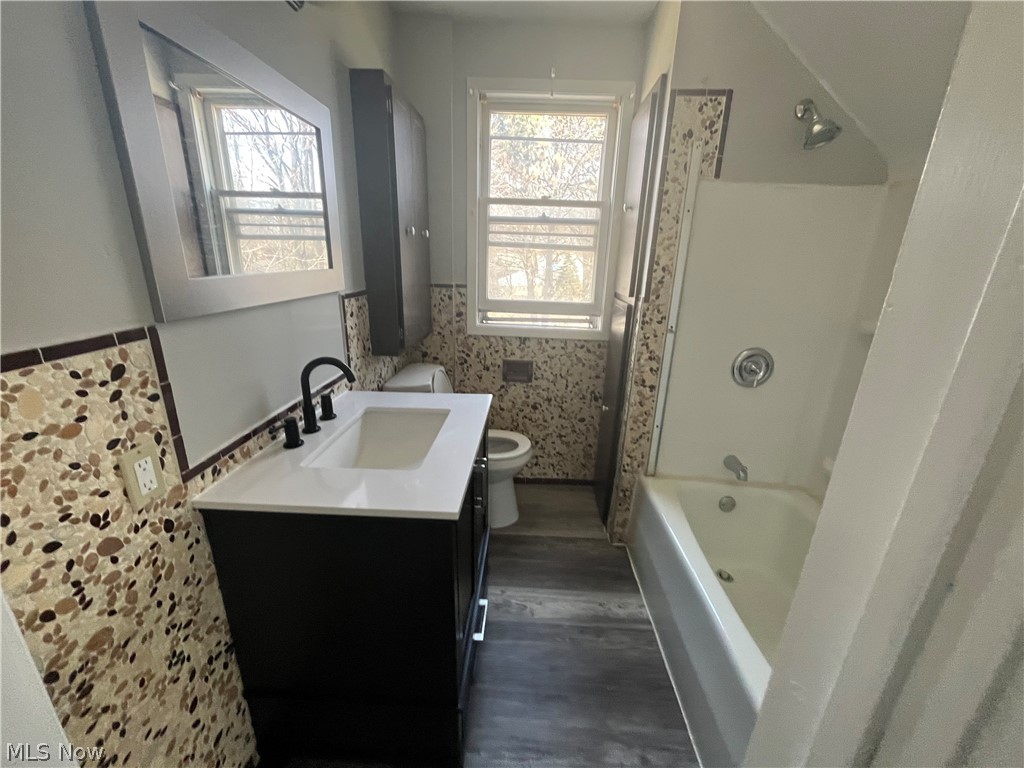 10914 Oliver Road Cleveland OH 44111