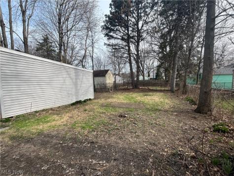 10914 Oliver Road Cleveland OH 44111