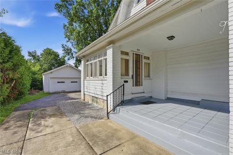513 Redondo Road Youngstown OH 44504
