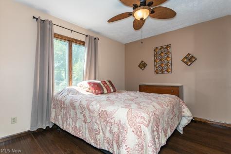 33091 Lake Shore Boulevard Eastlake OH 44095