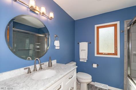 33091 Lake Shore Boulevard Eastlake OH 44095
