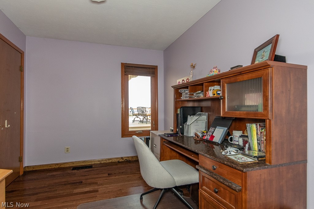 33091 Lake Shore Boulevard Eastlake OH 44095
