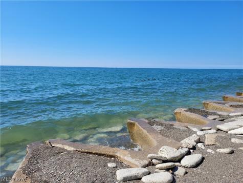 33091 Lake Shore Boulevard Eastlake OH 44095