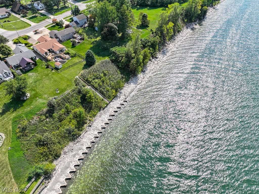 33091 Lake Shore Boulevard Eastlake OH 44095