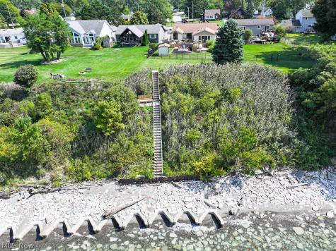 33091 Lake Shore Boulevard Eastlake OH 44095