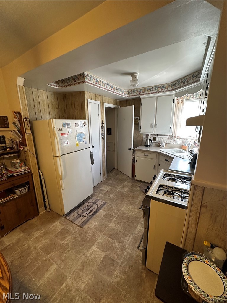 17813 Dalewood Avenue Maple Heights OH 44137