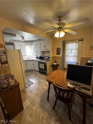 17813 Dalewood Avenue Maple Heights OH 44137
