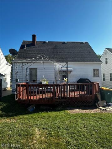 17813 Dalewood Avenue Maple Heights OH 44137