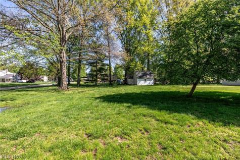 32696 Surrey Lane Avon Lake OH 44012