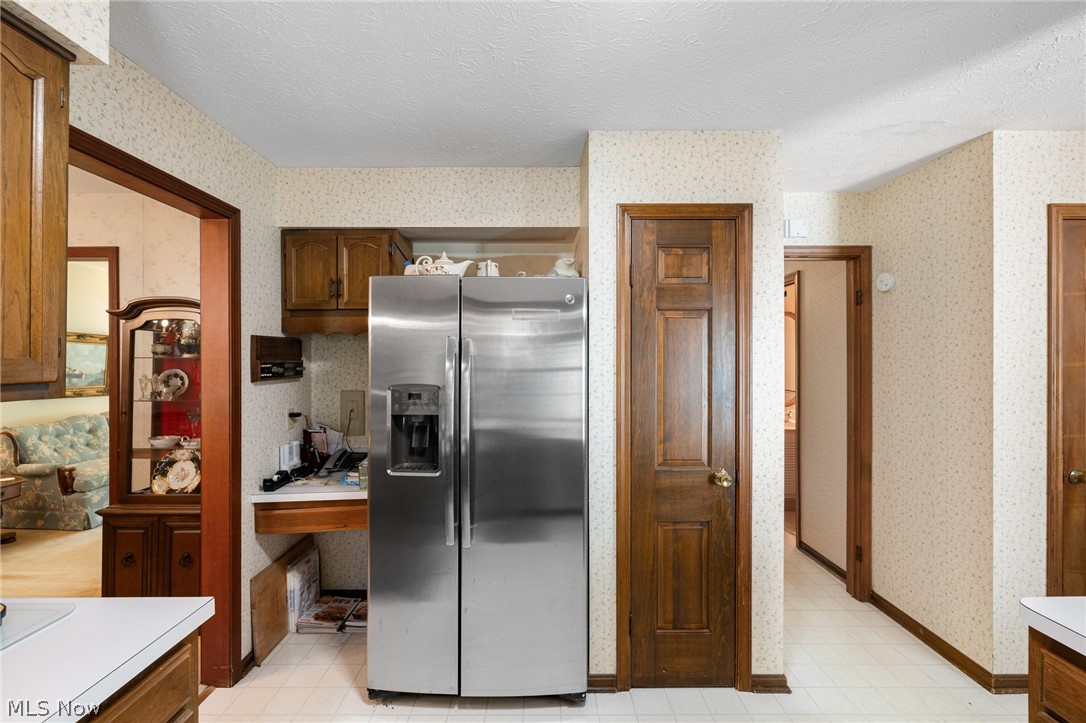 32696 Surrey Lane Avon Lake OH 44012