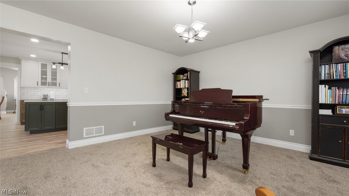 6805 Old Stagecoach Road Frazeysburg OH 43822