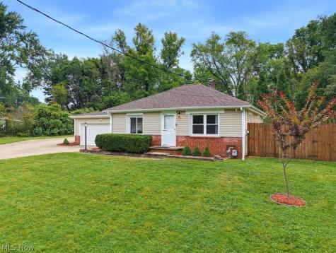 2195 Par Drive Akron OH 44312