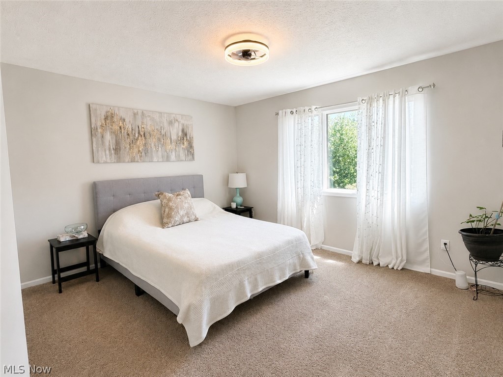 608 Dewitt Drive Highland Heights OH 44143