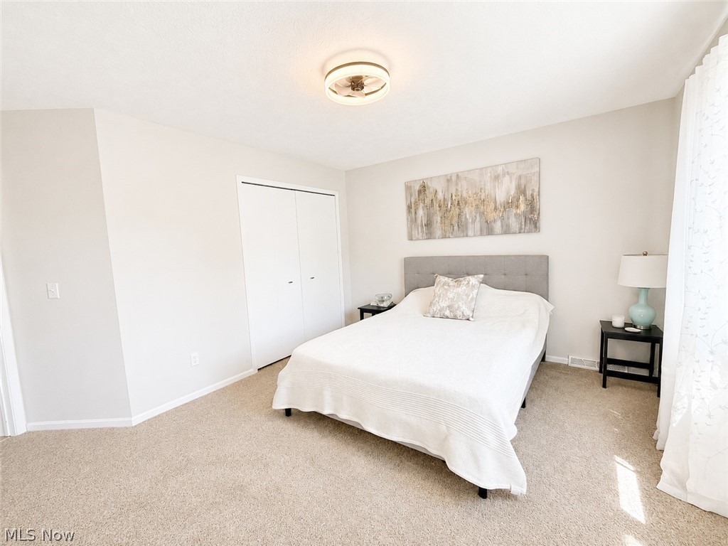608 Dewitt Drive Highland Heights OH 44143