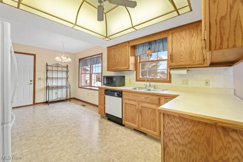 1002 Avian Court Brunswick OH 44212