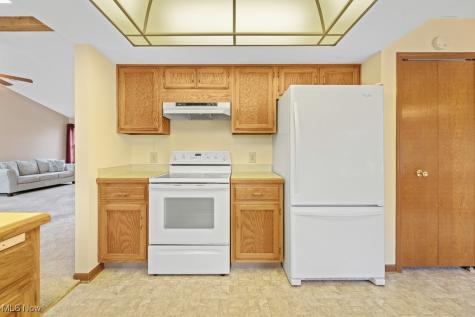 1002 Avian Court Brunswick OH 44212