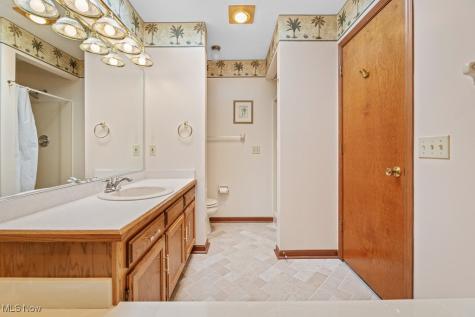 1002 Avian Court Brunswick OH 44212