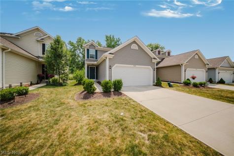 29080 Pembrooke Boulevard Olmsted Twp OH 44138