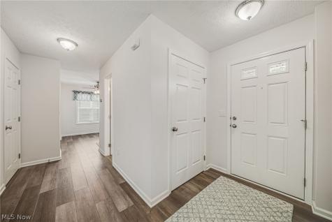 29080 Pembrooke Boulevard Olmsted Twp OH 44138