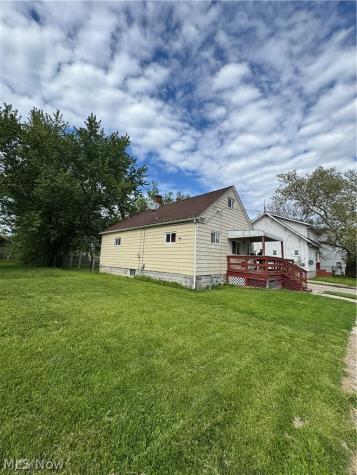 1014 W 18th Street Lorain OH 44052