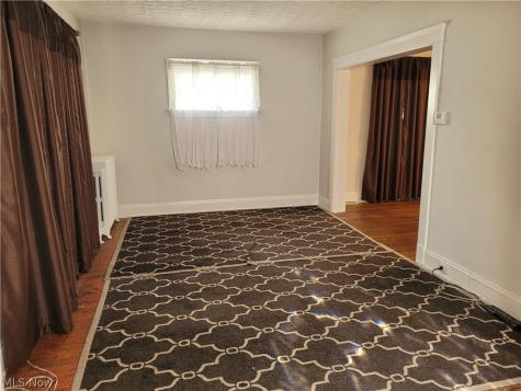 4222 Behrwald Avenue Cleveland OH 44109