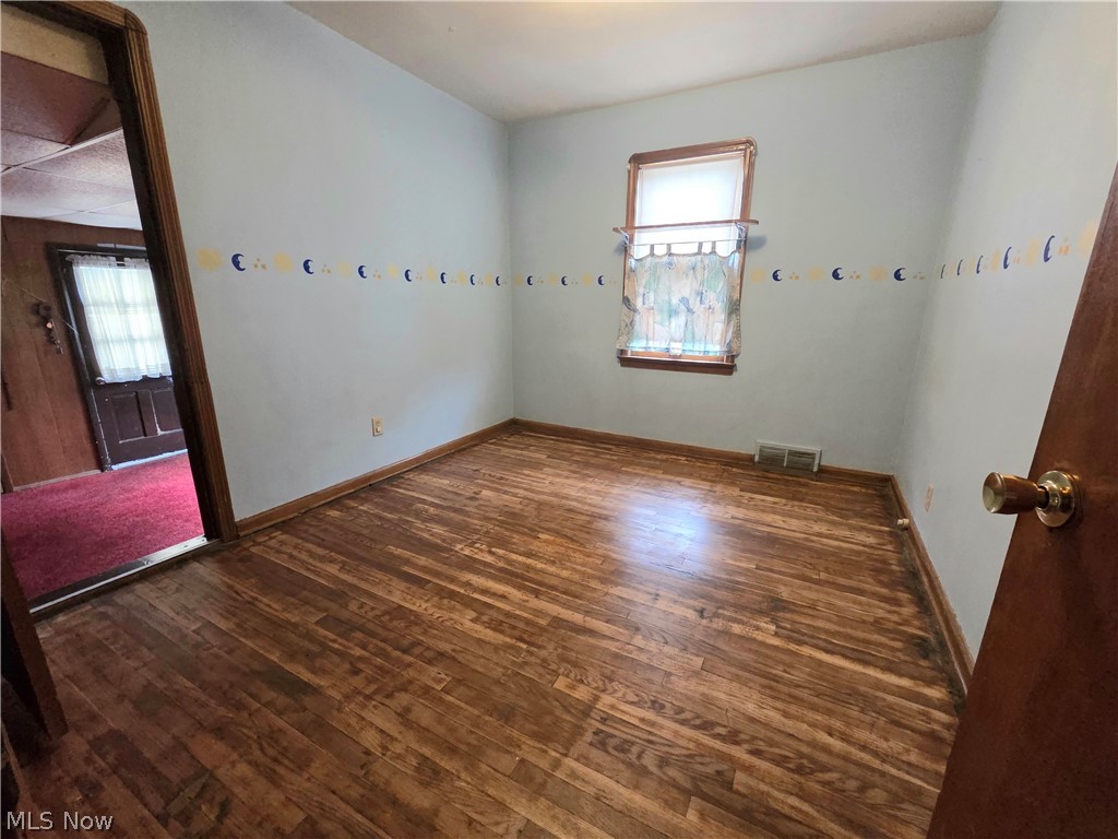 6040 W 54th Street Parma OH 44129