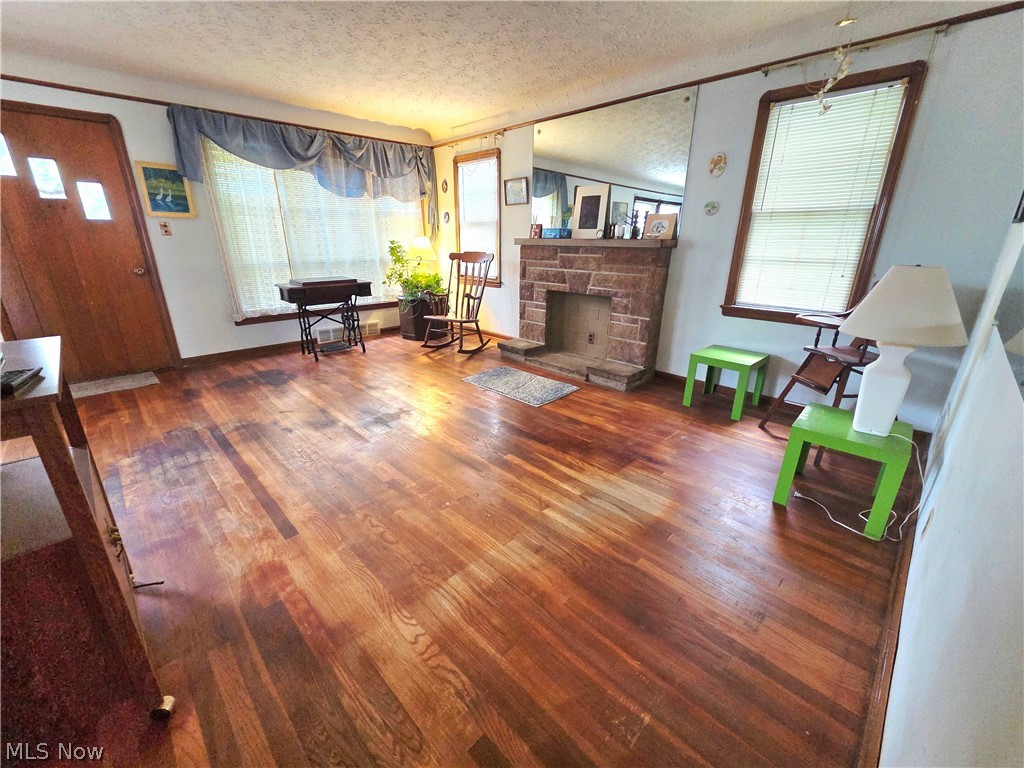 6040 W 54th Street Parma OH 44129