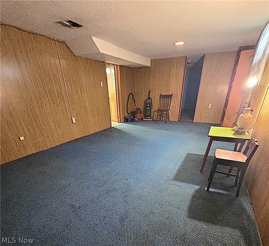 6040 W 54th Street Parma OH 44129