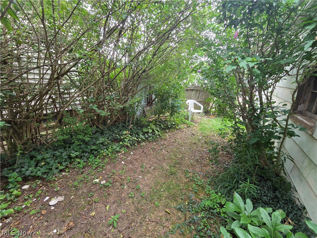 6040 W 54th Street Parma OH 44129