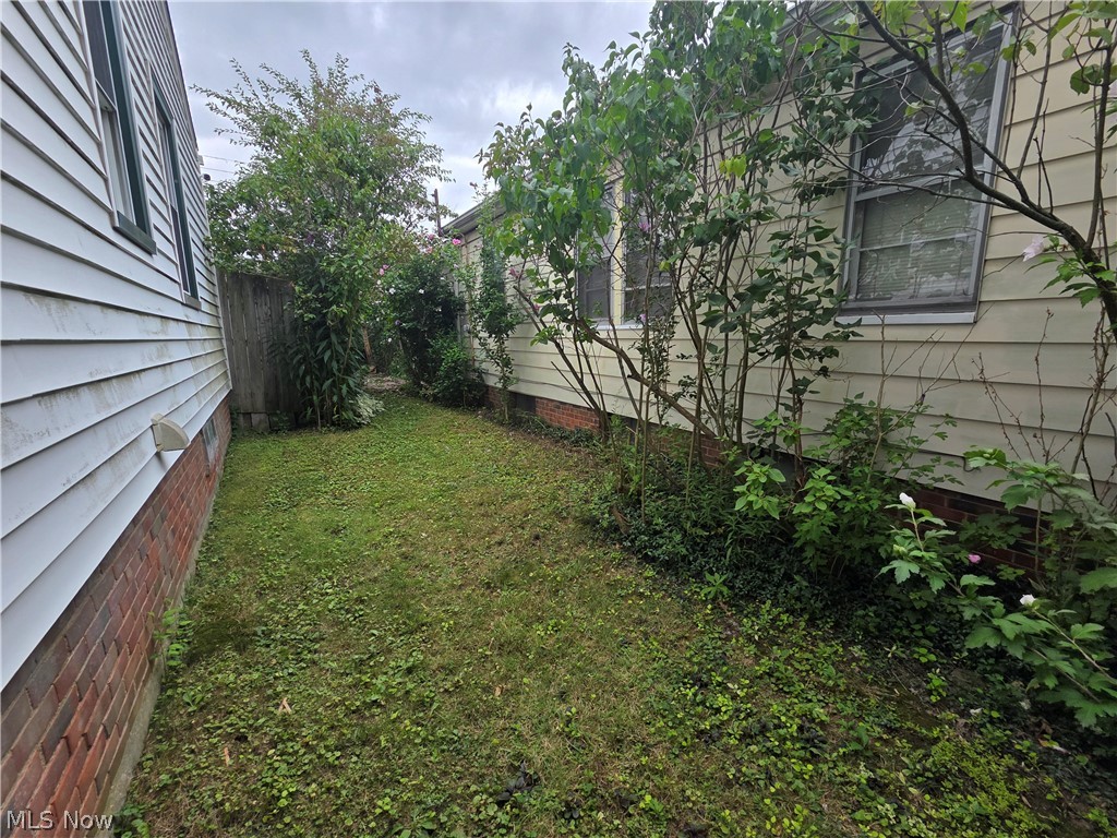 6040 W 54th Street Parma OH 44129