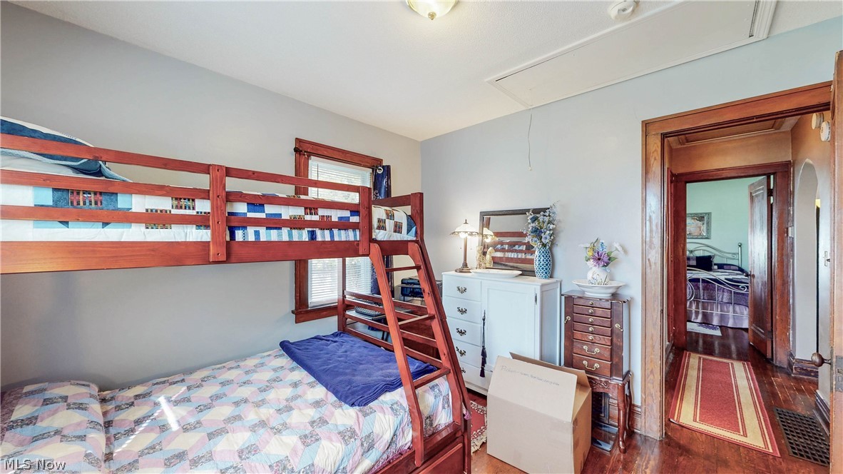 356 Avery Avenue Bedford OH 44146