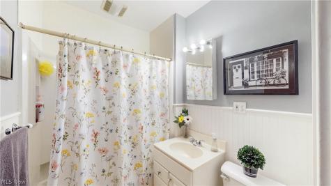 356 Avery Avenue Bedford OH 44146