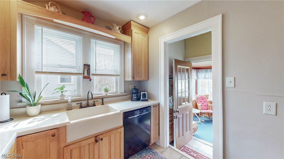 356 Avery Avenue Bedford OH 44146