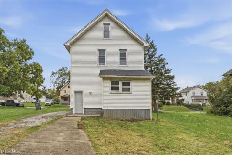 610 Mabel Street Youngstown OH 44502