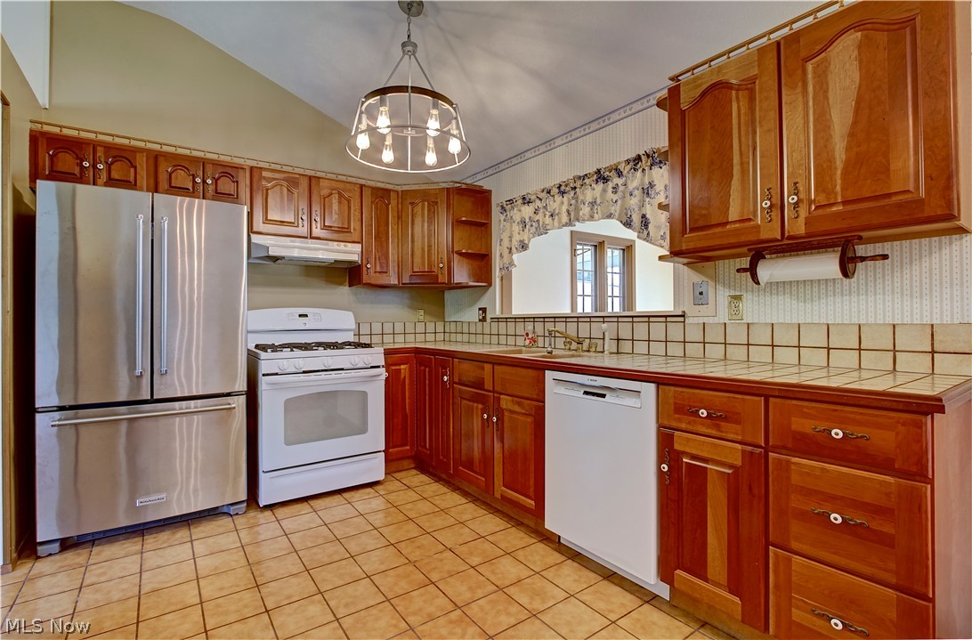 13495 Donald Drive Brook Park OH 44142