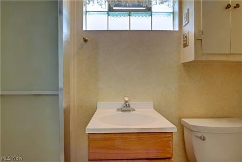 13495 Donald Drive Brook Park OH 44142