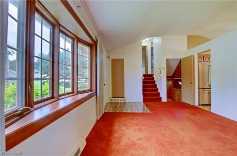 13495 Donald Drive Brook Park OH 44142