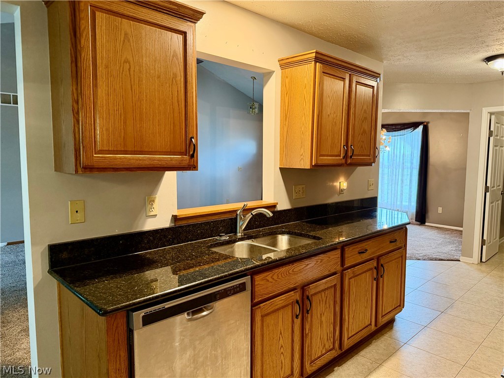 255 Abbotsford Drive Sheffield Lake OH 44054
