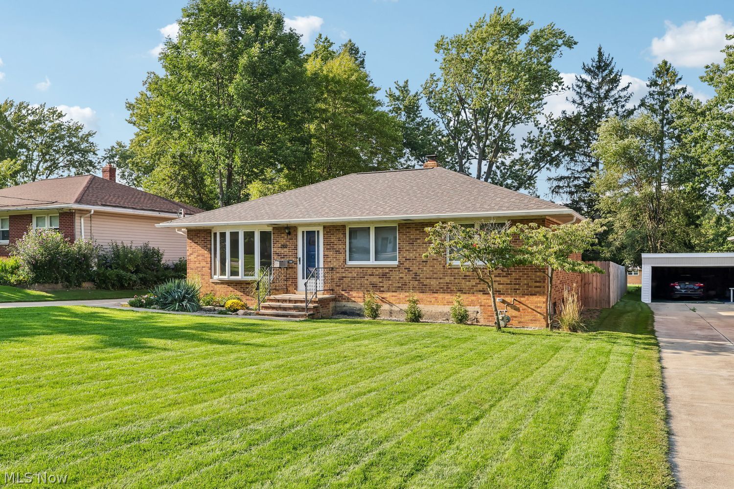 2800 Dentzler Road Parma OH 44134