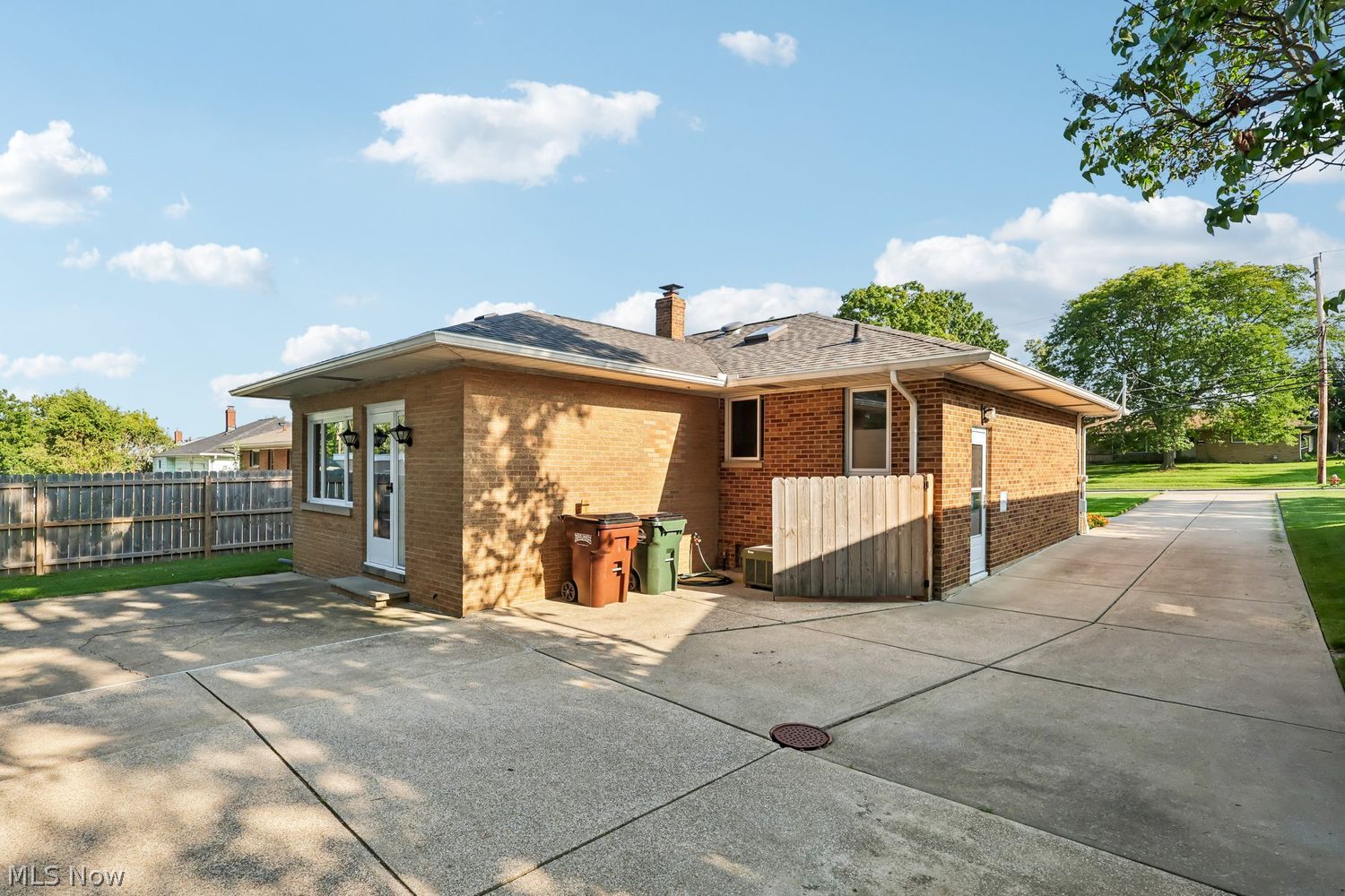 2800 Dentzler Road Parma OH 44134
