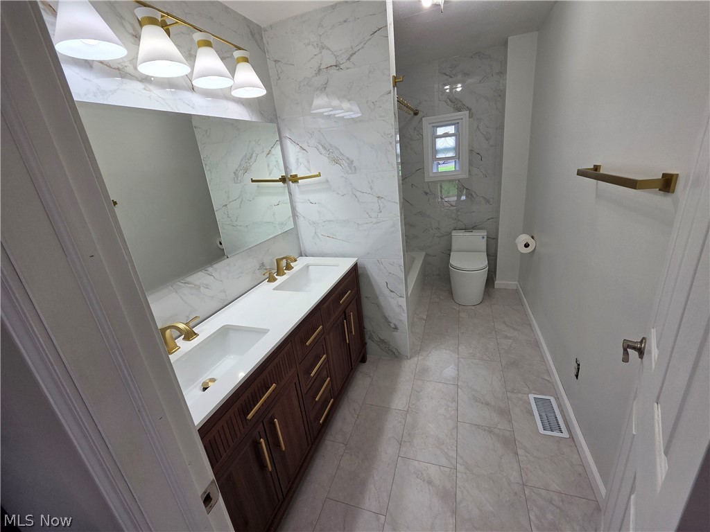 236 Stewart Road Salem OH 44460