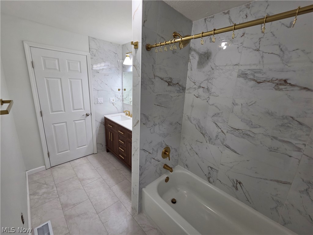 236 Stewart Road Salem OH 44460