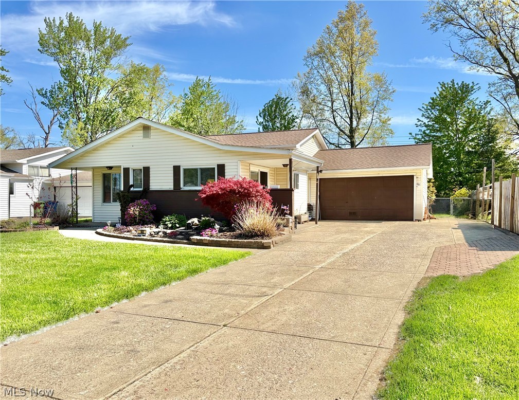 183 E Overlook Drive Eastlake OH 44095