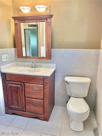 183 E Overlook Drive Eastlake OH 44095