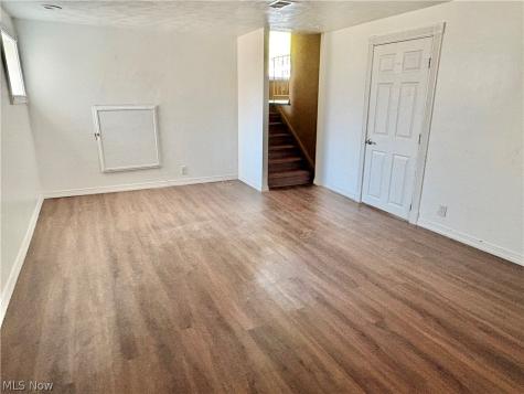 183 E Overlook Drive Eastlake OH 44095