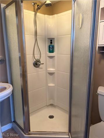 183 E Overlook Drive Eastlake OH 44095