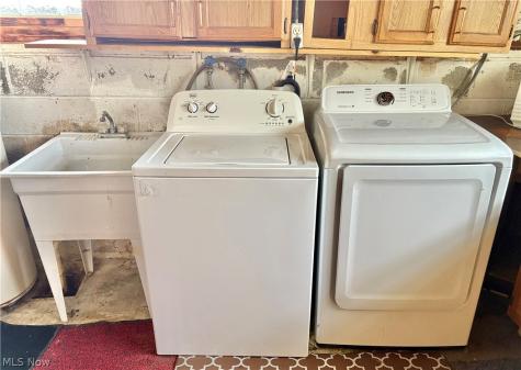 183 E Overlook Drive Eastlake OH 44095