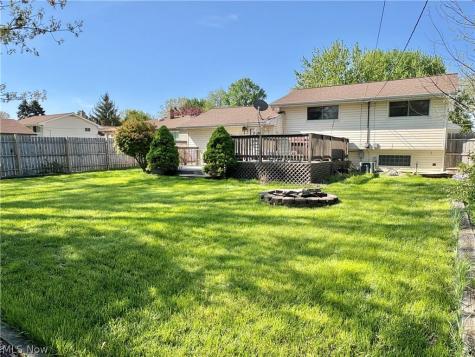 183 E Overlook Drive Eastlake OH 44095